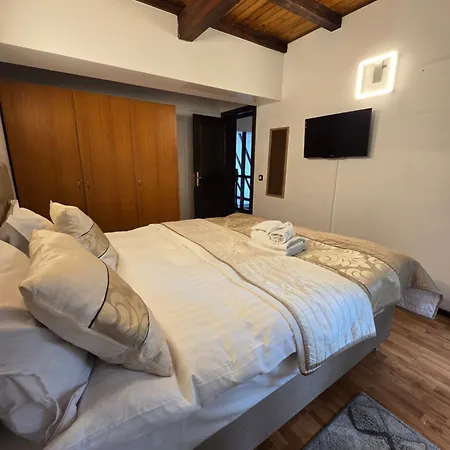 Pensiunea Eliza Konukevi 3*