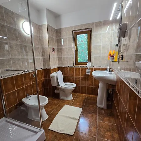 Pensiunea Eliza Konukevi 3*